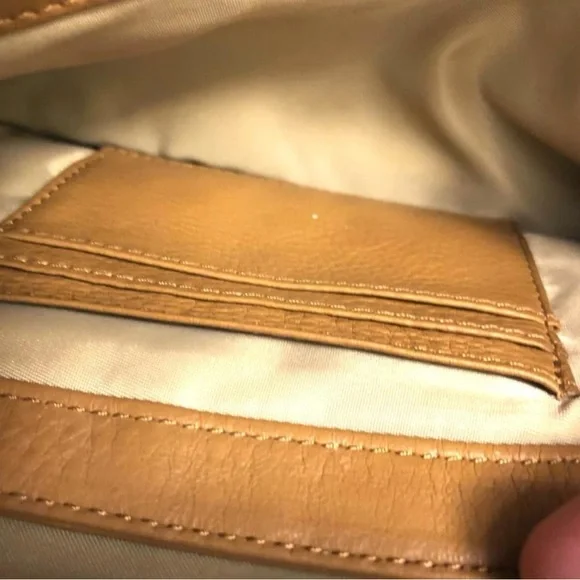 Tory Burch tan crossbody purse - Picture 5 of 5